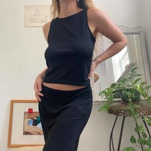 SOLD Vintage 90s Black Perfect Basic Tank Top Size M